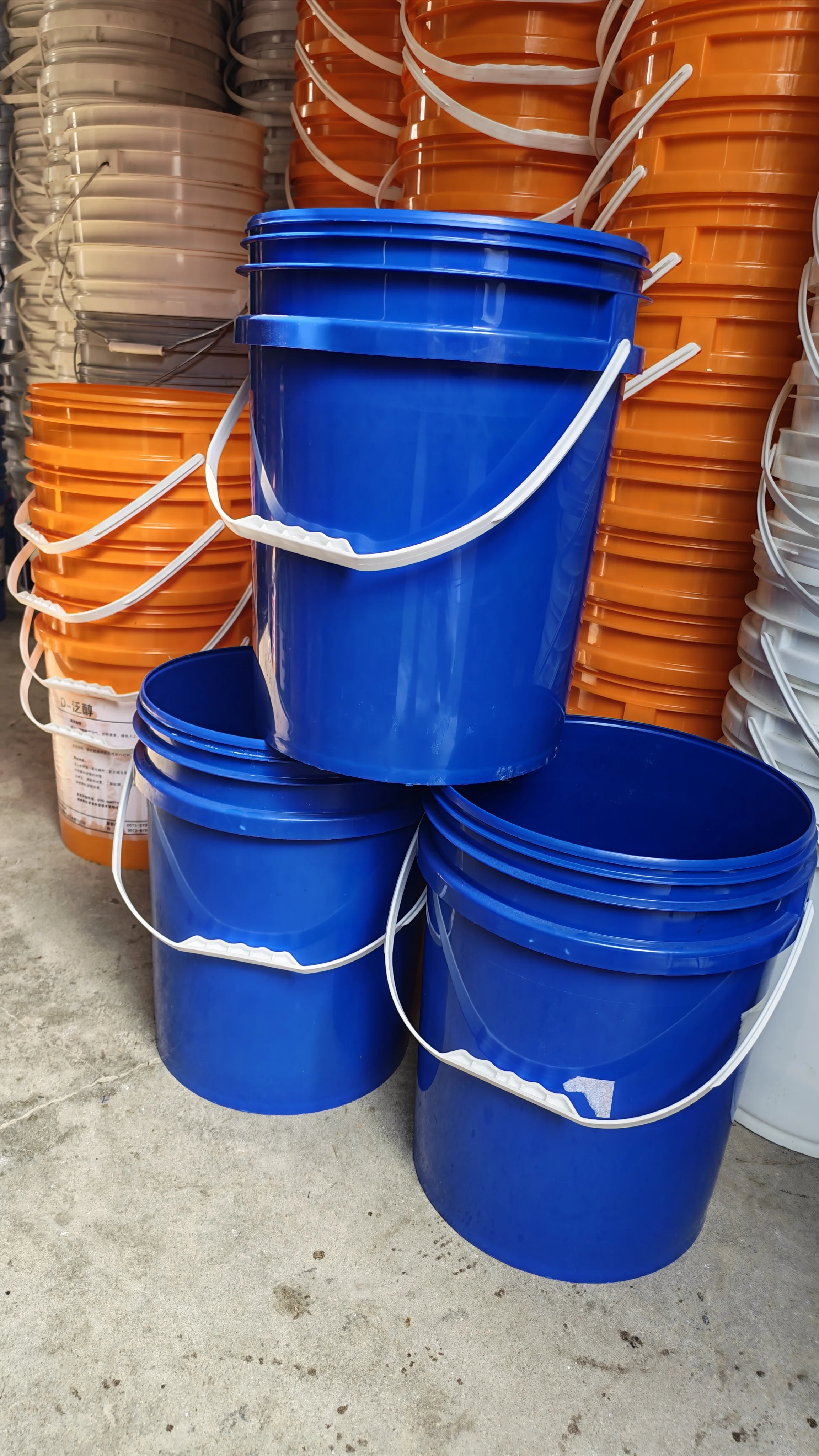 food-grade-round-plastic-bucket-20l-portable-handheld-used-paint-bucket-waterproof-durable-household-cleaning-tool-storage-wa
