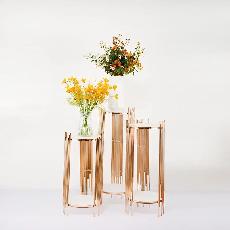 

New wedding props Lu Yin gold wrought iron home flower ware hotel props table flower stand banquet hall beautiful ornaments
