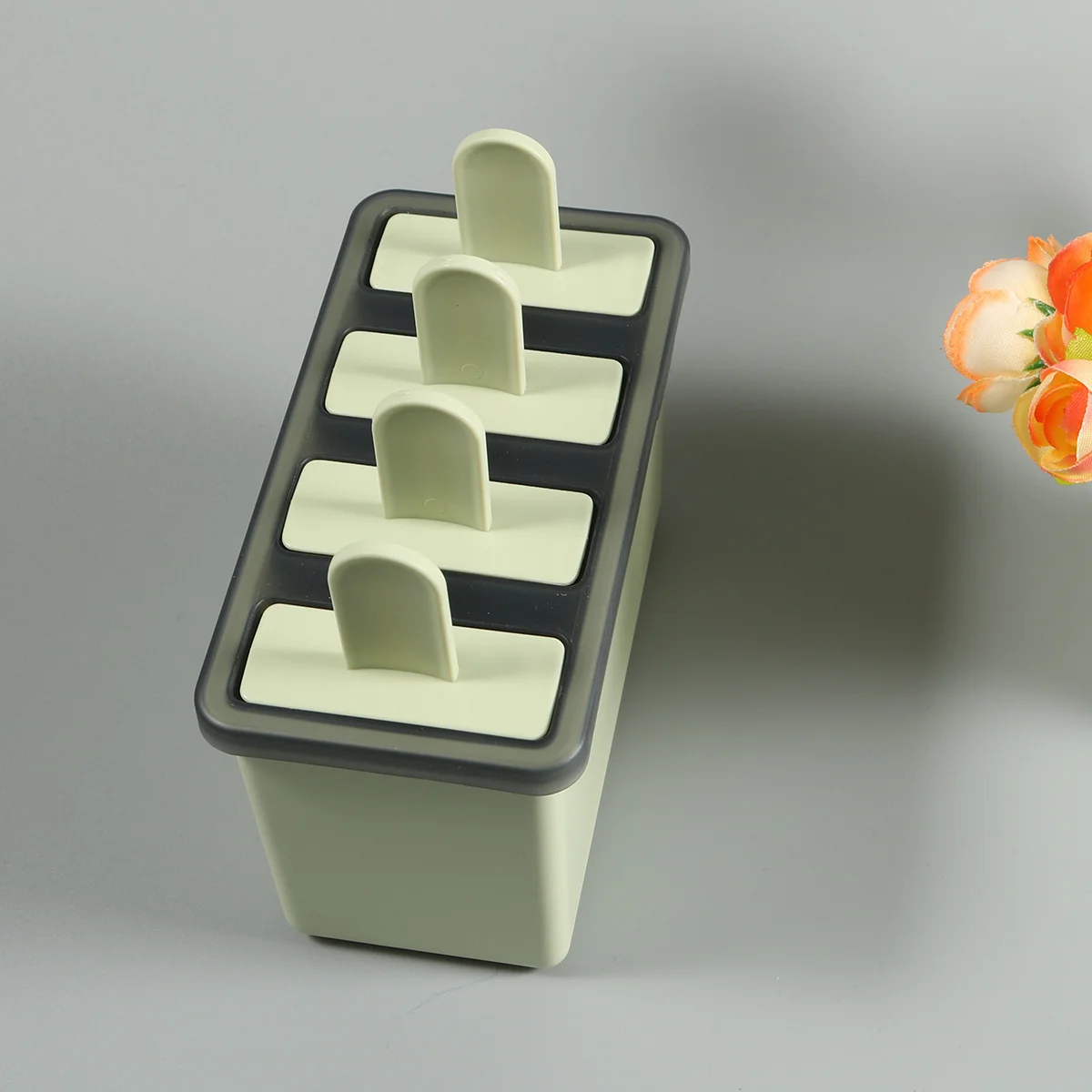 

Mold For Popsicles Reusable 4-Cavity Ice Cream Maker Tray Bpa-Free Freezer Safe Easy Release Kids Gift Compatible With