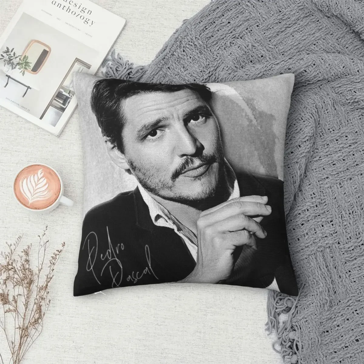 بيدرو باسكال B & W II ساحة المخدة البوليستر الإبداعية البريدي ديكور المنزل كيس وسادة #3