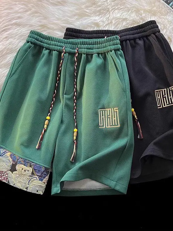 

Loose Fit Men's Shorts Summer Embroidered Trendy Brand Teenage Five-Quarter Casual Sports Pants mid Waist Polyester Fiber