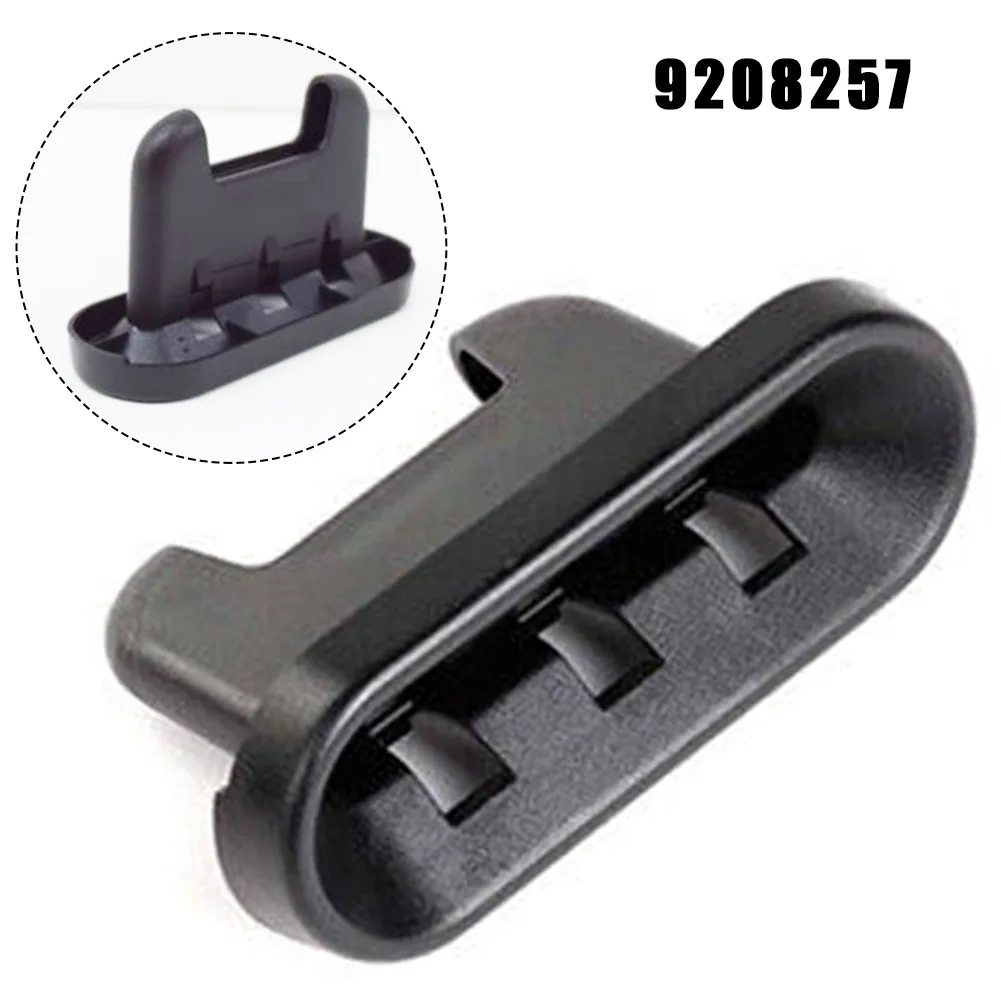 

1PCS Car Rear Seating Buckle Fixing Clip 9208257 For VOLVO XC70 2008-2016 For VOLVO C70 Coupe 1998-2002 For VOLVO C30 2010-2013