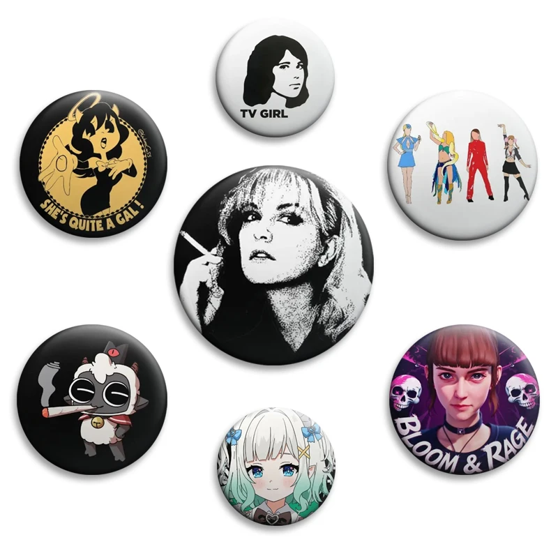 she's-quite-a-gal-tv-girl-bloom-rage-cowboy-эмалированные-булавки-креативные-броши-металлический-значок-для-сумки-аксессуары-для-одежды-модные-подарки