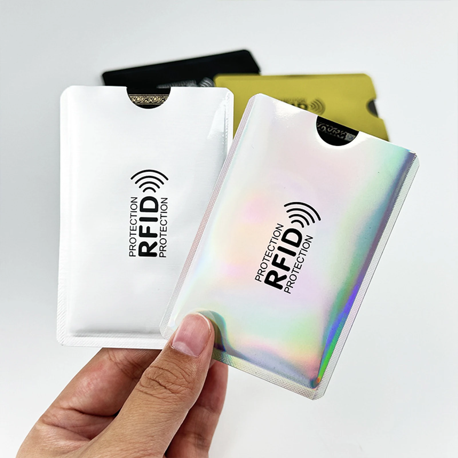 1Pc New Anti Bank Card Holder Metal Nfc Blocking Reader Lock Id Credit Card Bag Men Women Laser Aluminium Card Case Protect