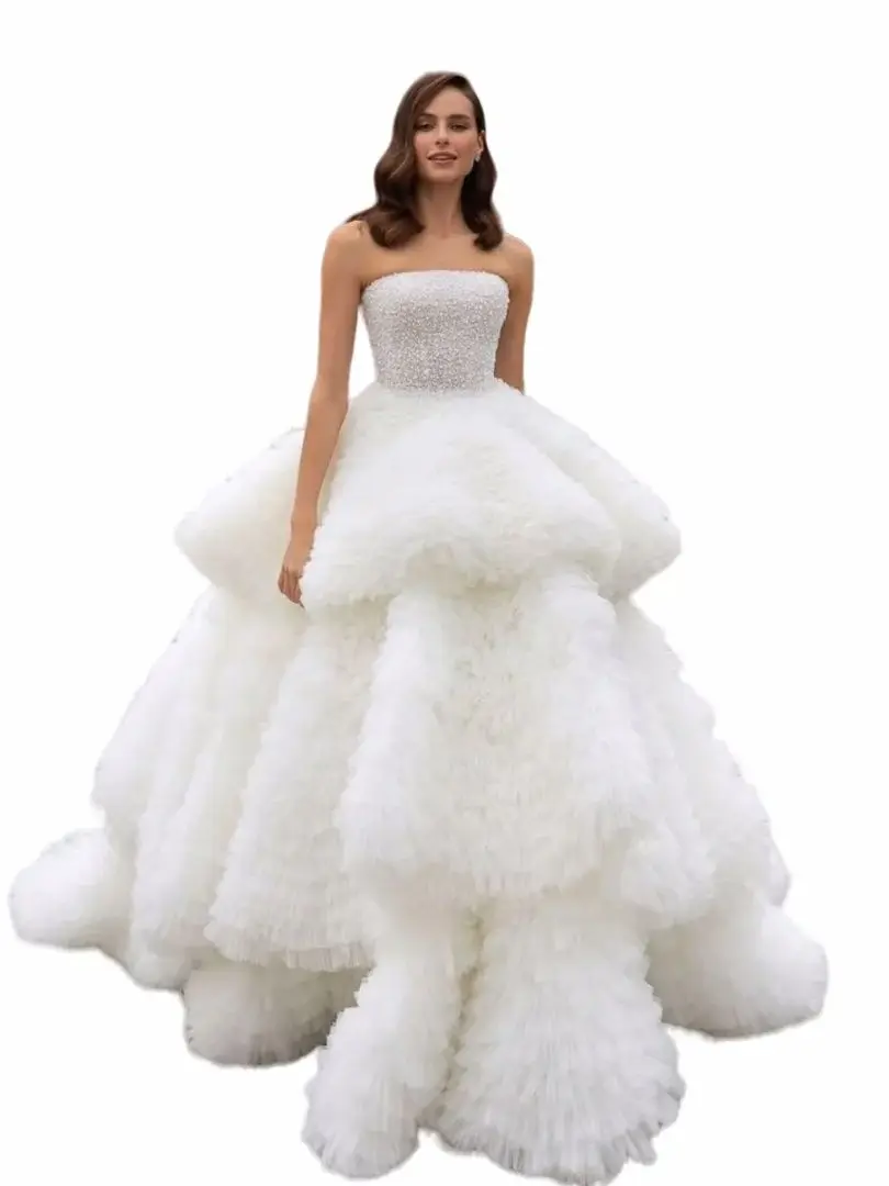 Tulle Ball Gown Wedding Dress Pearls Strapless Modern Luxury Bride Dresses For Women Luxury Bridal Gown Robe De Mariee