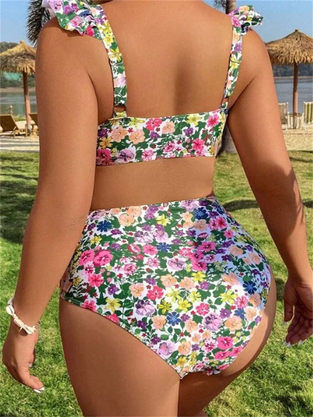 2024 Nieuwe Damesmode Sexy Strandresort Warmwaterbronbadpak Groot Formaat Digitale Print Hoge Taille Sexy Tweedelige Bikini