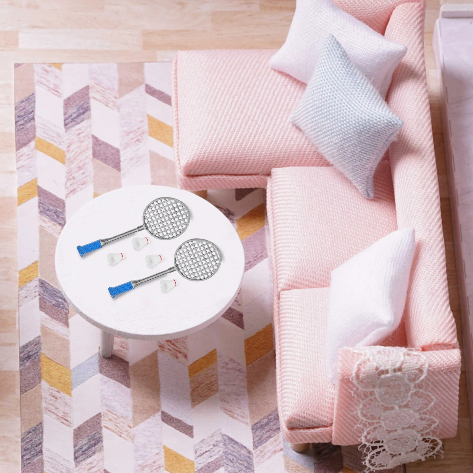 

2Sets Mini Alloy Badminton Racket Charm Portable Sports Pendant Backpack Decoration Creative Miniature Dollhouse Accessories