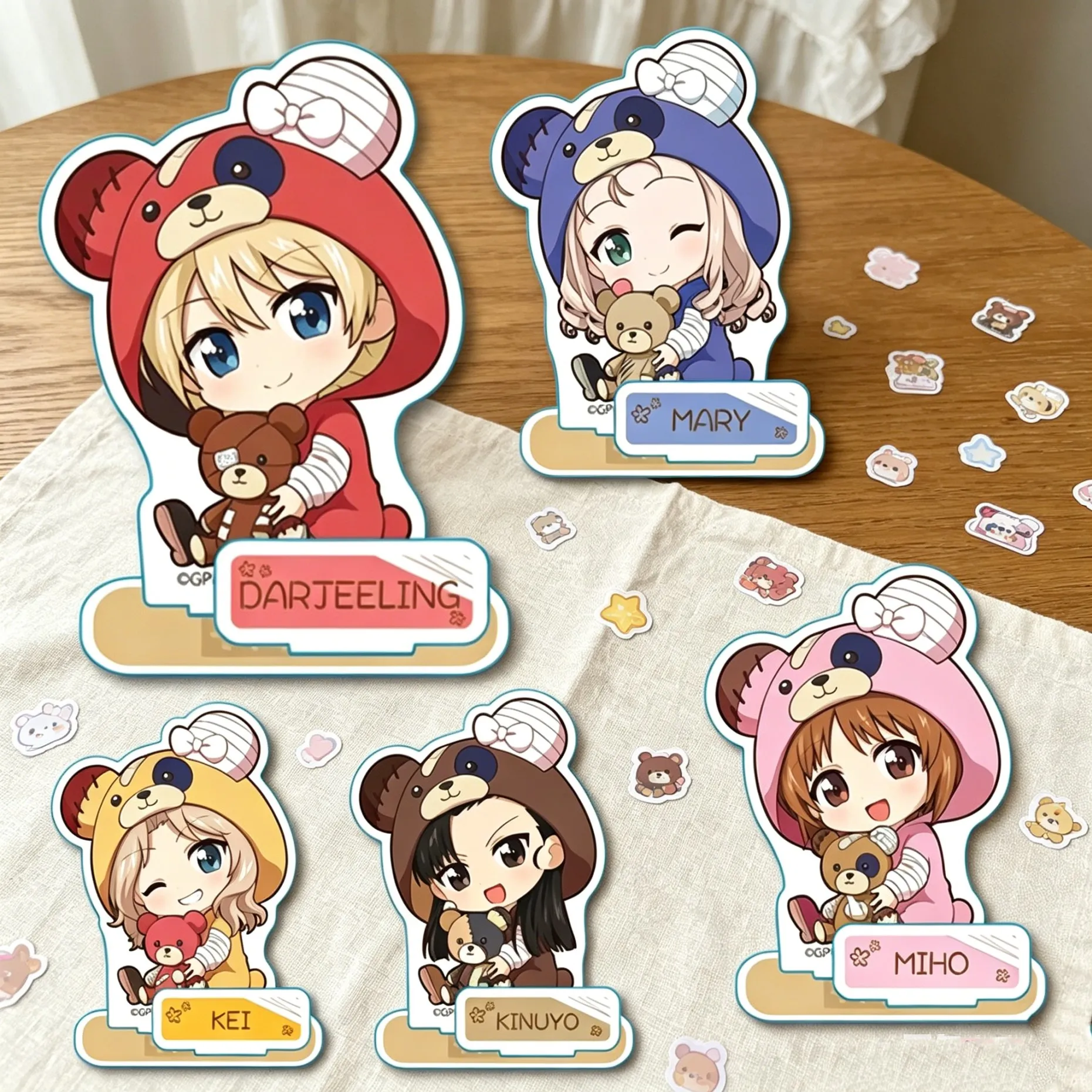 10cm Funny Anime Acrylic Stand Model Girls und Panzer Bookshelf Decoration High Definition Images As A Gift For Fans Keychain