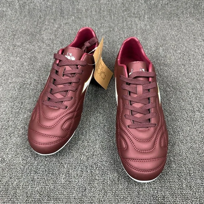 Marca de luxo sapatos de futebol dos homens branco vermelho chuteiras sapatos homem longo pico esporte sapatos dos homens jogo treinamento tênis