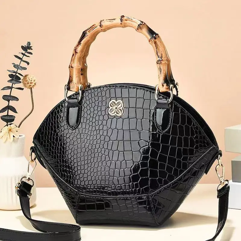 

Crocodile Pattern Creative Shell Shaped Shoulder Bags High Quality Retro Bamboo Joint Handle Handbag Women Office Crossbody Bag