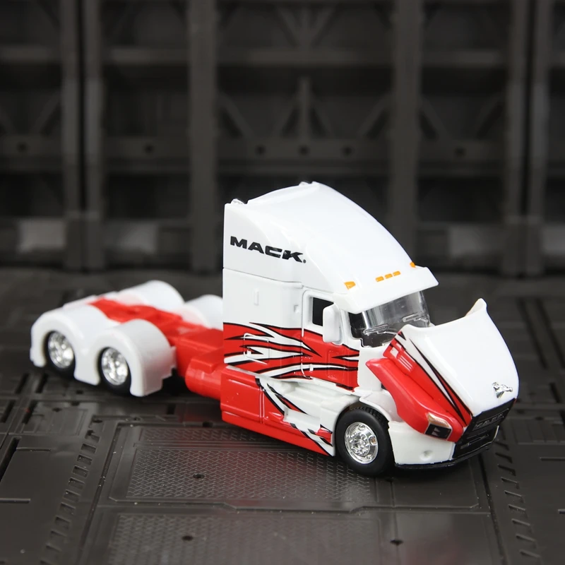 Maisto 1:64 Simulation Mack Anthem Alloy Trailer Head Car Model Ornament Static Decoration Gift Collection rich in details