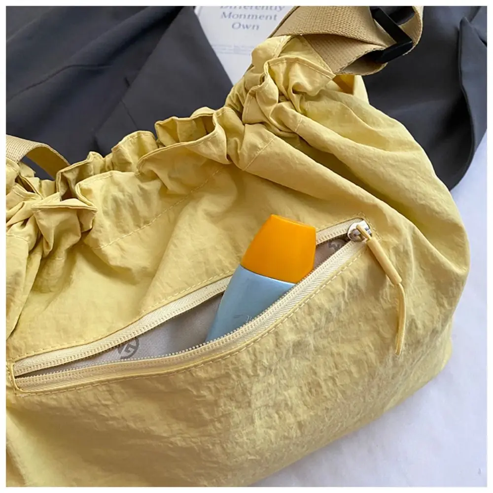 防水ナイロンショルダーバッグ無地布クロスボディバッグ大容量プリーツ巾着バケットバッグ