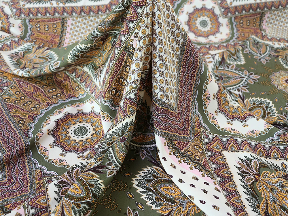 1 meter X 1.35 meter Patchwork Viscose Cotton Fabric Bohemian Rayon Material For Robe