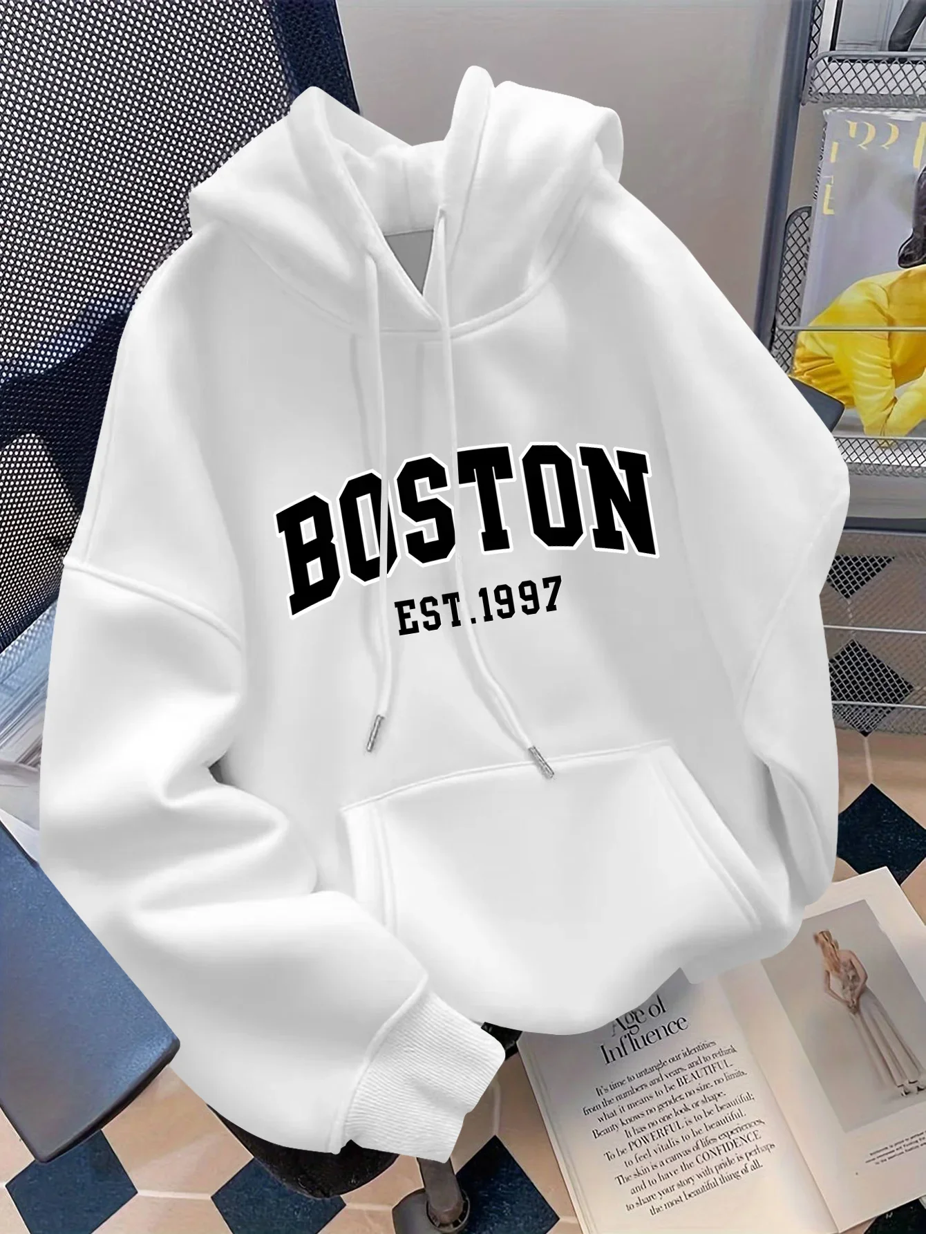 Men Hoodie Sweatshirt Boston Letter Graphic Long Sleeve Pocket Drawstring Casual American Retro Autumn Winter Streetwear Tops