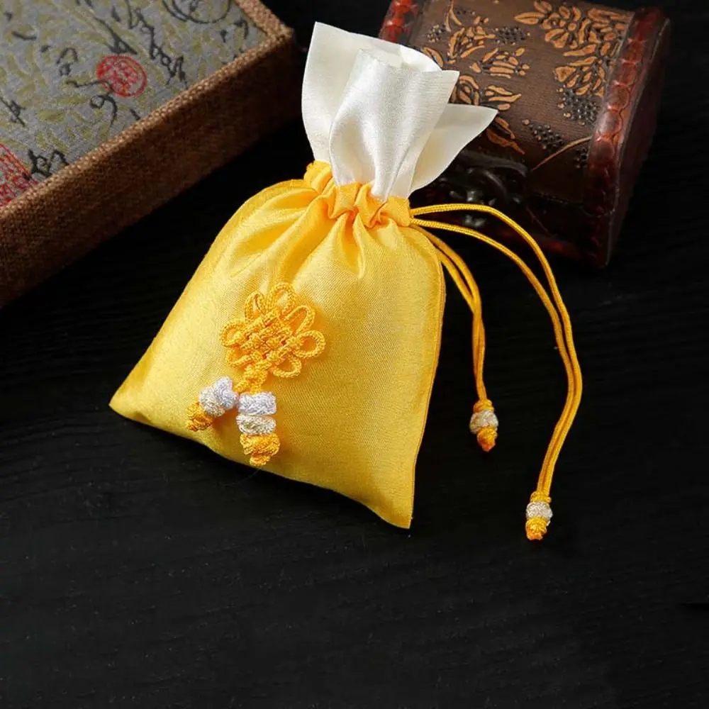 

Chinese Knot Drawstring Storage Bag Candy Bag Spice Bag Jewelry Packaging Bag for Filled Fragrant Herbs Jewelry Packaging