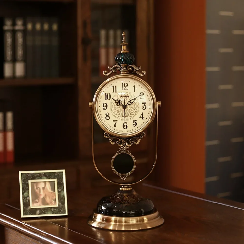Stylish Antique Vintage Wall Clock Modern Luxury Office Decor Quiet Mechanism Elegant Design Perfect For Home And Workplace