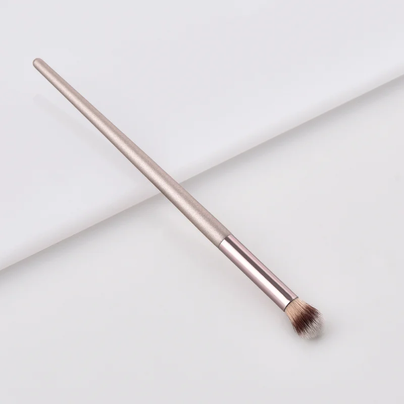 1pc Makeup Brushes Eye Shadow Eye Details Makeup Brush Cosmetic Concealer Blending Makeup Brush Women Cosmetics Tools Soft Brush