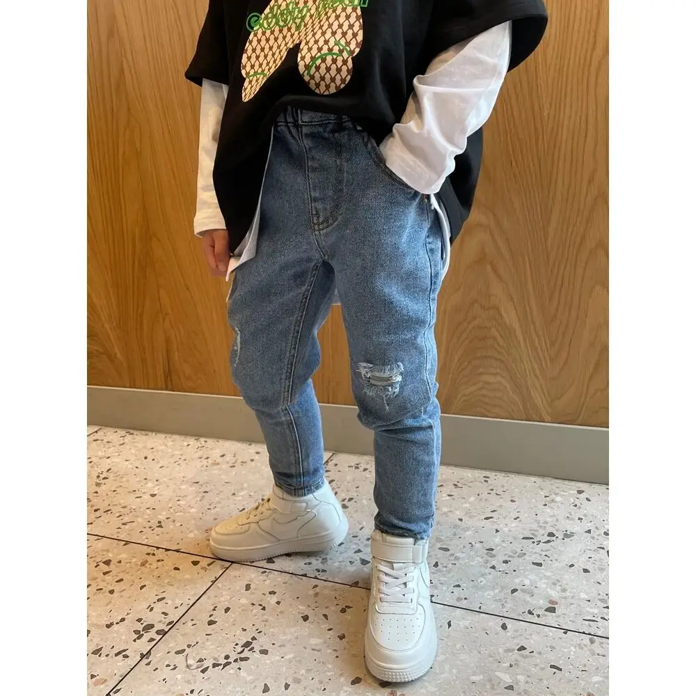 

Boys' ripped jeans Spring and Autumn Korean children's baby slim pants 90-130cm