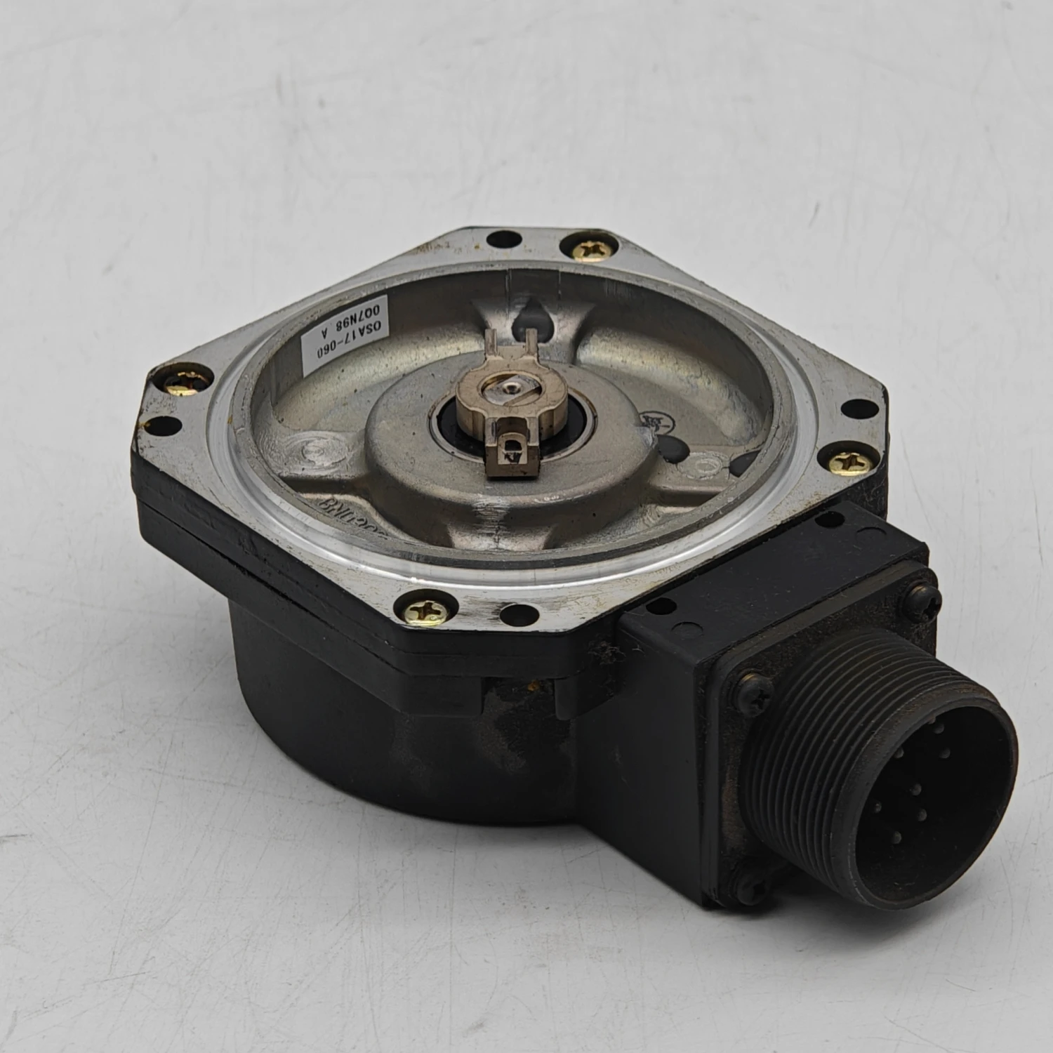 Золотой продавец Серводвигатель Rotary Encoder Япония Оригинальный сервопривод Rotary Encoder HC352S-A47