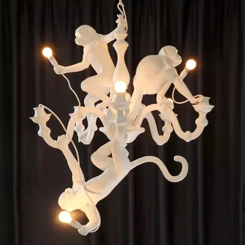 

Retro Monkey Chandelier Nordic Creative Restaurant Coffee Shop Bedroom Wall Light Designer Senior Moving Object Led Table Lamp