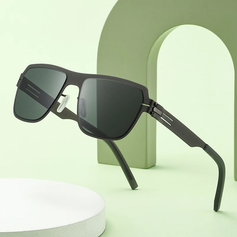 

New Lightweight Korean retro sunglasses steel sheet square sunglasses men's UV400 protection multi-color selection AMG04