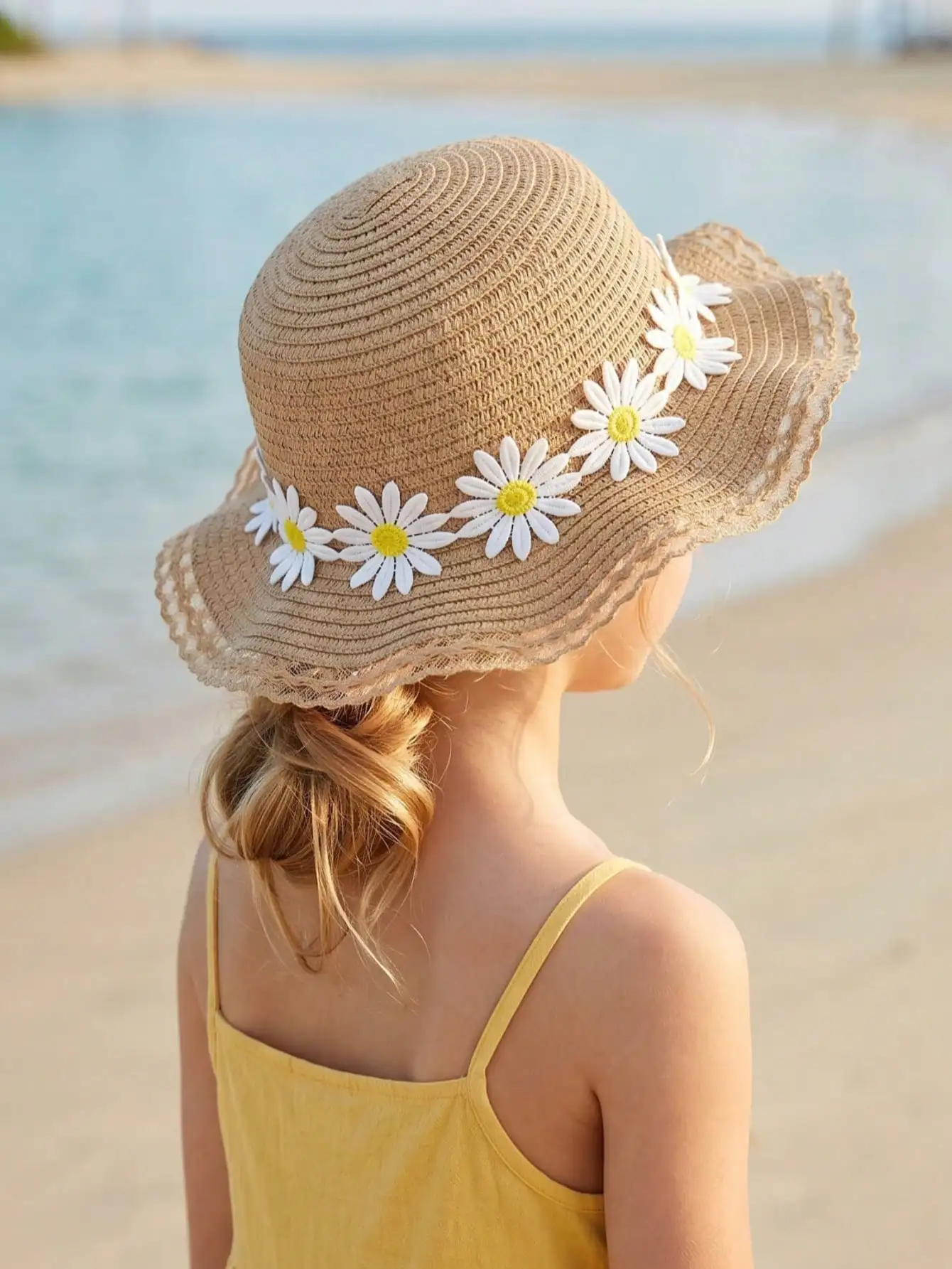 

1Pc 3-8Y Girls Coffee Wavy Straw Hat Daisy Flower Summer Sun Hat Outdoor Beach Sports Cap