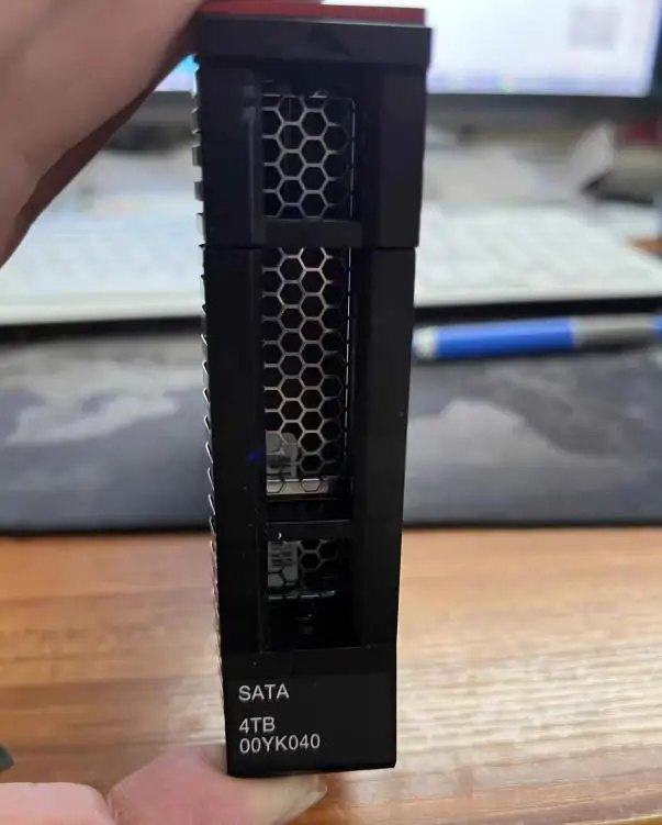 

For 7XB7A00051 00YK040 4T SATA 3.5 SR650 SR550 SR590 hard drive