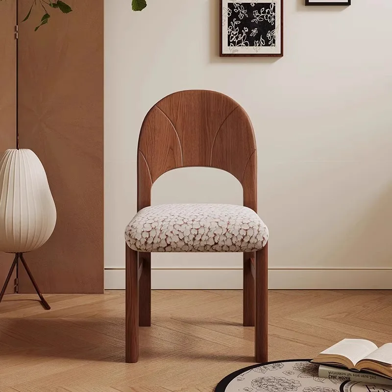 French medieval retro style designer dining chair pure solid wood ash wood back chair artistic sense creative makeup chair