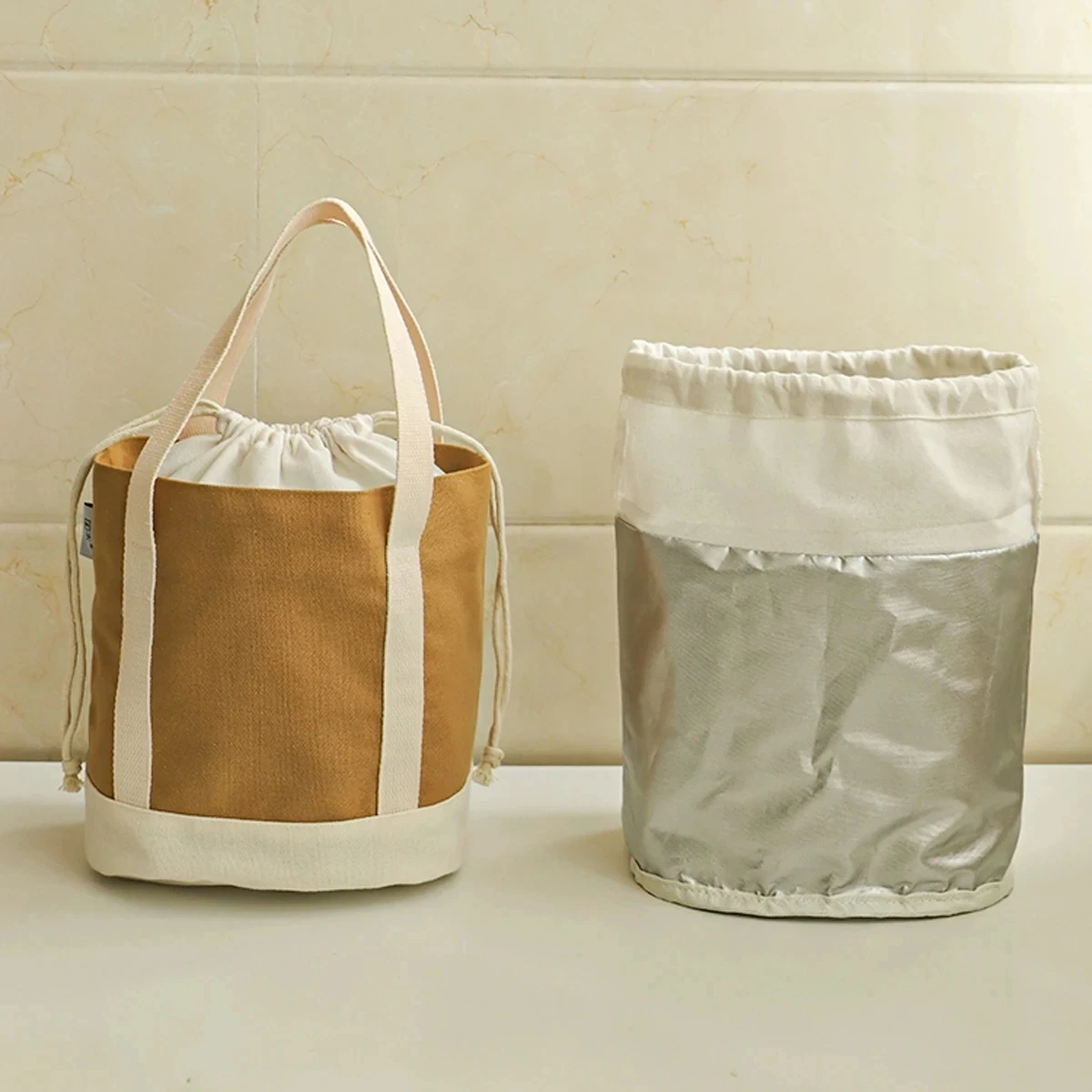 حقيبة غداء سميكة من القماش - حامل طعام معزول حراريًا للمكتب/المدرسة، حقيبة وجبة محمولة برباط مع الاحتفاظ بالحرارة