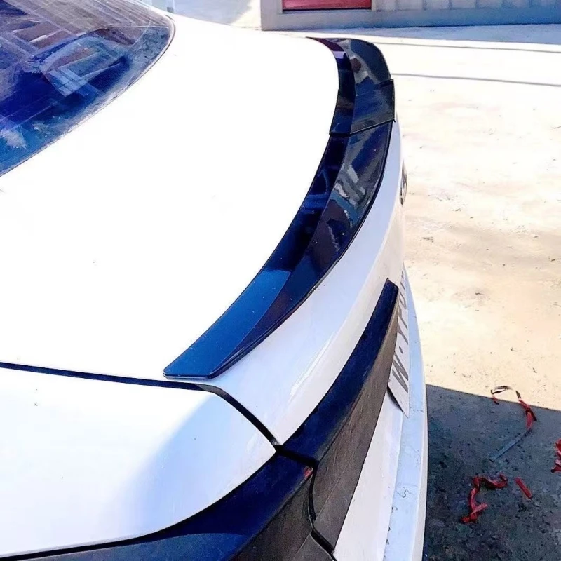 Dreiteiliger universeller Heckspoiler ohne Bohren, Kohlefaser-Optik, Kofferraumspoiler, sportliche Modifikation, Upgrade-Zubehör für die Fahrzeugkarosserie – Detail 10