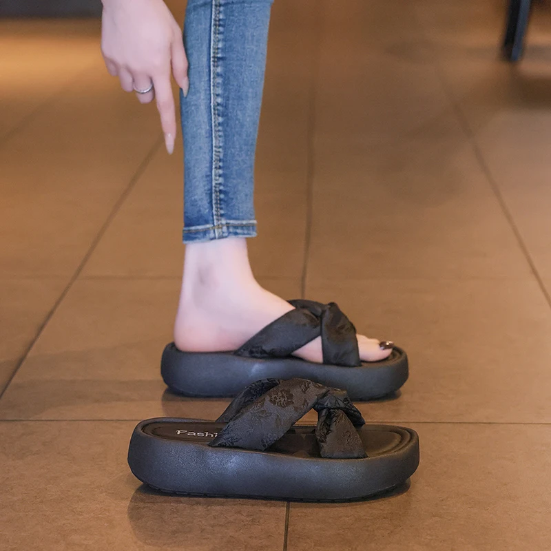 

Cute Shark Shape Slippers Unisex Fashion Soft Thick Sole Slides Non Slip Quick Drying Indoor Outdoor Beach Shower Casual Shoes