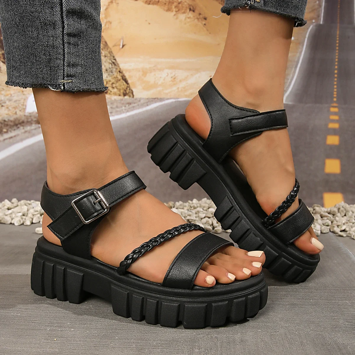 

Женские сандалии на плоской подошве, однотонные сандалии на толстой подошве, летние повседневные тапочки больших размеров с круглым носком и открытым ремешком сзади, женские туфли без шнуровки