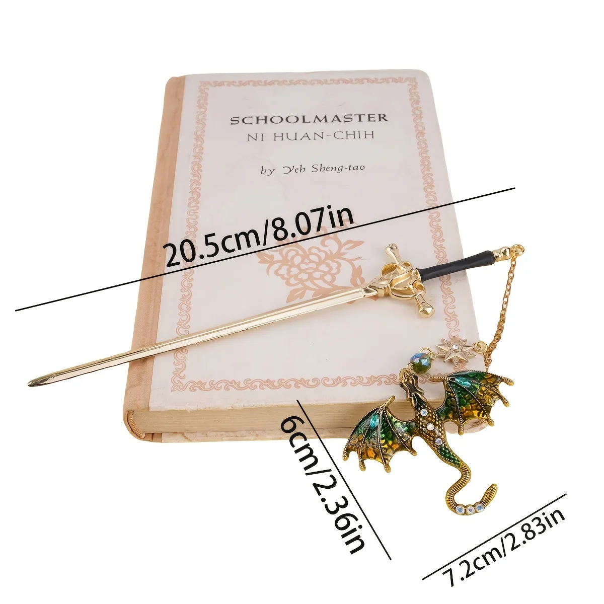 قطعة واحدة من إشارة مرجعية من سبائك السيف التنين، هدية عيد ميلاد لمحبي الكتب والقراء، قلادة دودة الكتب الخيالية باللون الفضي والذهبي