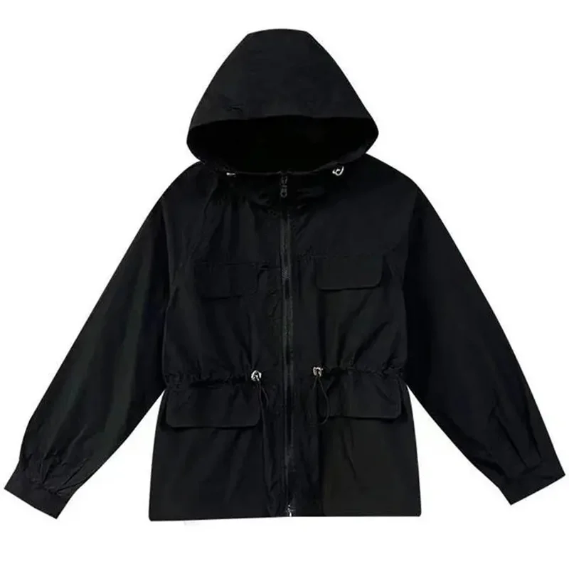 Sportliche kurze Kapuzenjacke für Damen, lässig, einfarbig, Reißverschluss, lockerer Sommer, neuer Stil, Sonnenschutz, Oberbekleidung, Polyesterfaser