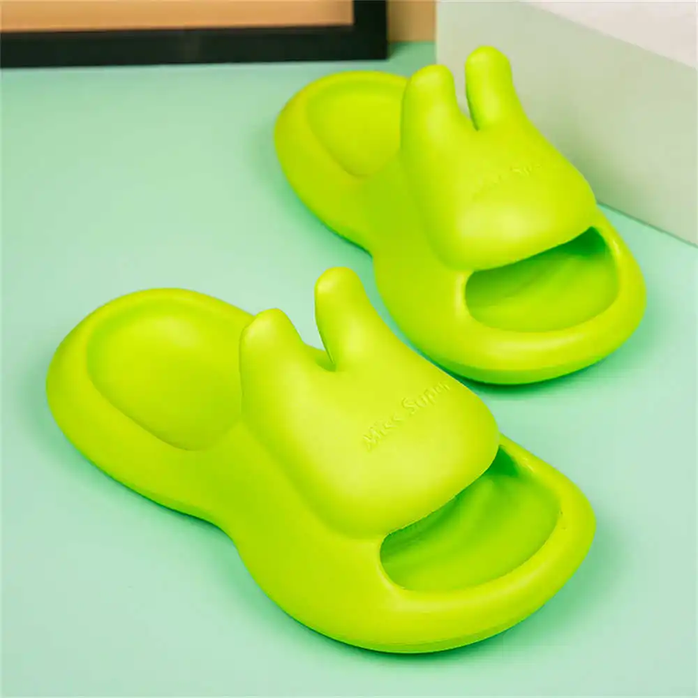 Number 36 Oversize Women's Sports Sandals Summer Boots Women Shoes Slippers Woman Sneakers Krasovki Boti All Brand