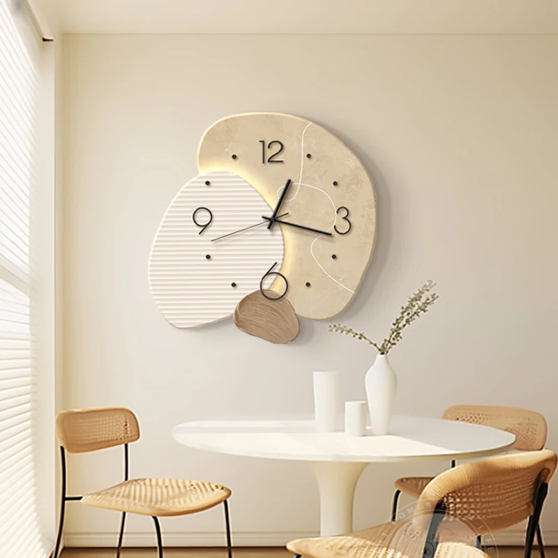 Special-Shaped Wall Clocks, Restaurant Wall Watch, Simple Household Quiet Clock, Living Room Personality, Background Wall Decora