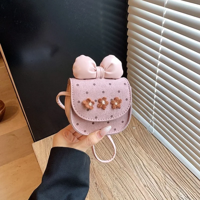 

Модная шикарная новинка 2025 года, женская роскошная брендовая кожаная сумка через плечо, известный дизайнер, популярная повседневная классика ​