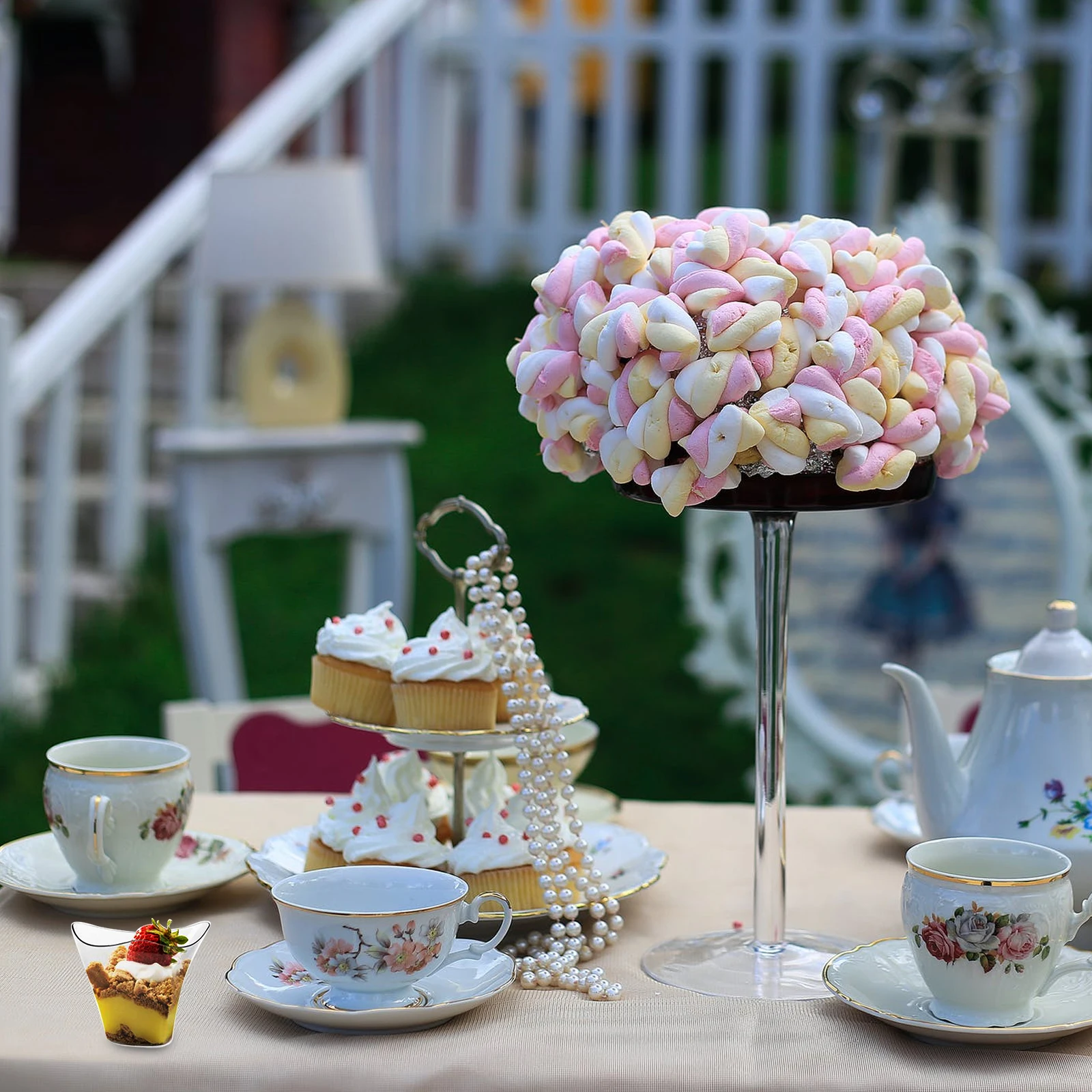 

20pcs Dessert Cups Mousse Plastic Disposable Cake Ice Cream Bowls Party Wedding Banquet Gathering Tableware One-off Milkshake