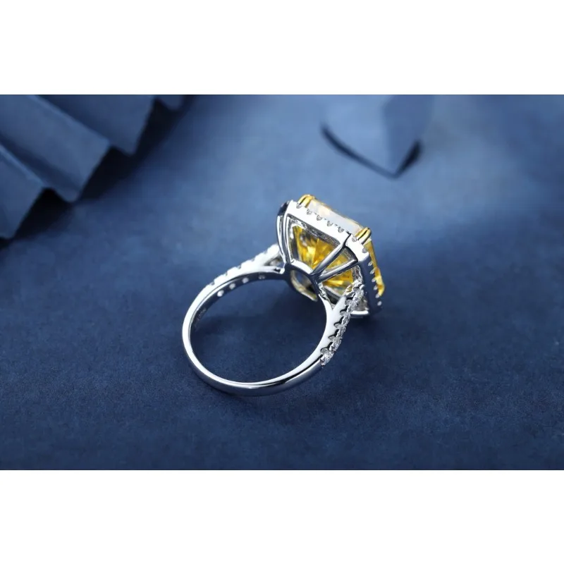 Ruihe New S925 Silver Radiant Shape Yellow 10ct Simulated Diamond Rings CZ Gemstone Fashion Daily Jewelry Custom Personalized