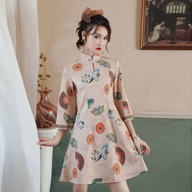 Inverted large sleeved cheongsam modified spring daily dress girl A-line skirt Chinese style short seven point sleeve young