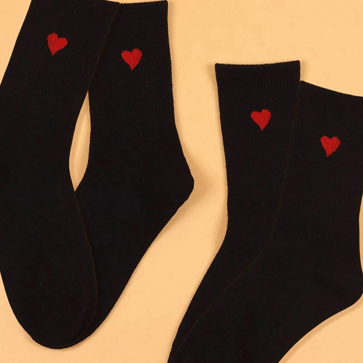 3/5/10 Pairs Women\'s Crew Socks, Red Heart, Black, Comfortable, Breathable, Moisture-Wicking