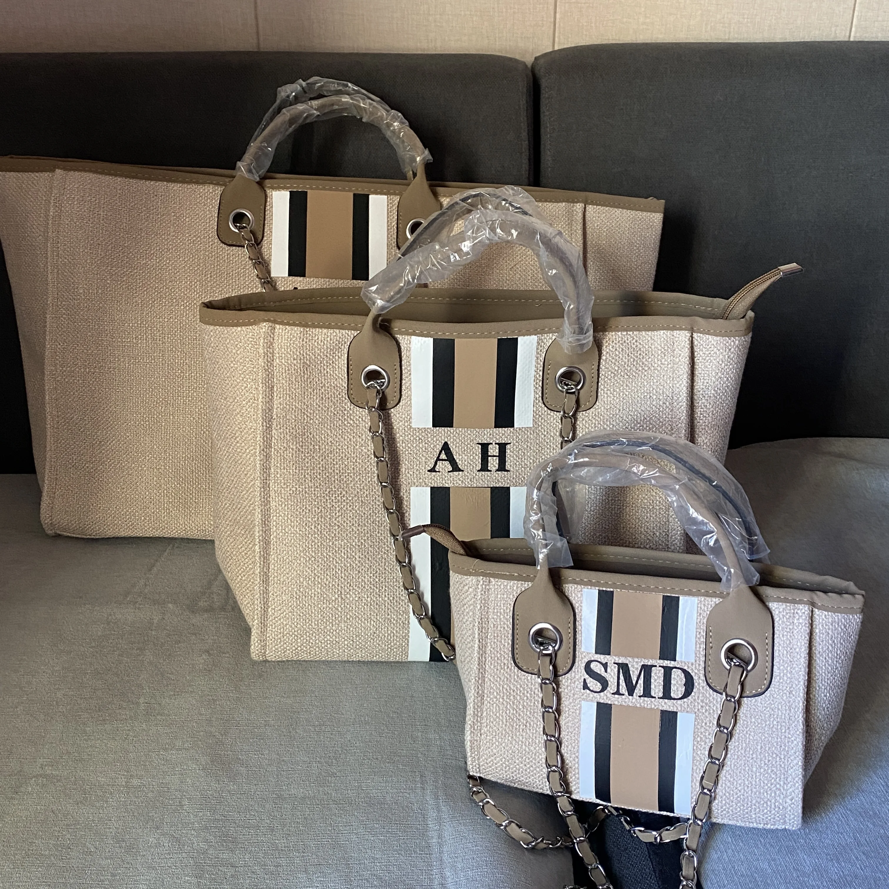 

Personalized Monogram Tote Bag Beach Holiday Handbag Customised Stripe Initials Chain Handbag Bridesmaid Proposal Bag