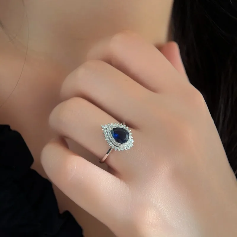 S925 الفضة الجديدة شخصية بسيطة قطرة الماء خاتم الياقوت الأزياء المتخصصة تصميم الدائري