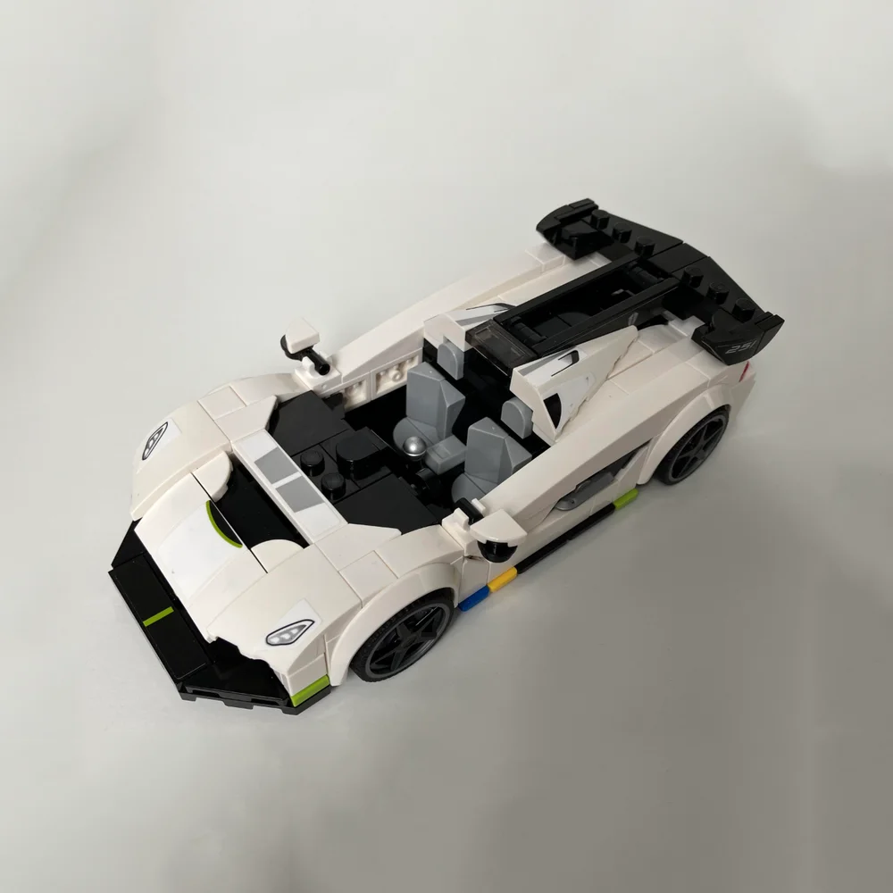 339PCS MOC Jesko supercar garage Building Blocks sports car Assembly model With stickers toy brick Children birthday gift 76900