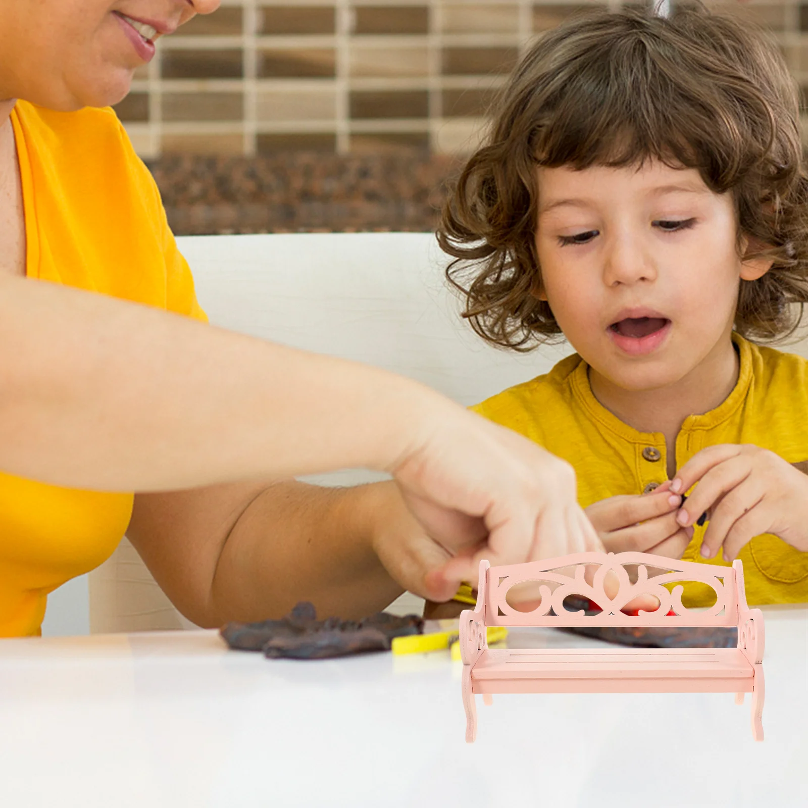 

2Pcs Pink Mini Chair Wear-Resistant Decorative Miniature Furniture Perfect for Adorable Mini House Decor Realistic Landscaping