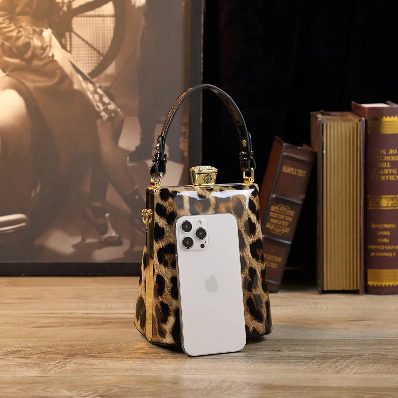 Women Mobile Phone Packages Female Fashion New 2023 Small Crossbody Cosmetic Bag Genuie Leather Handbag Joker Evening Purses