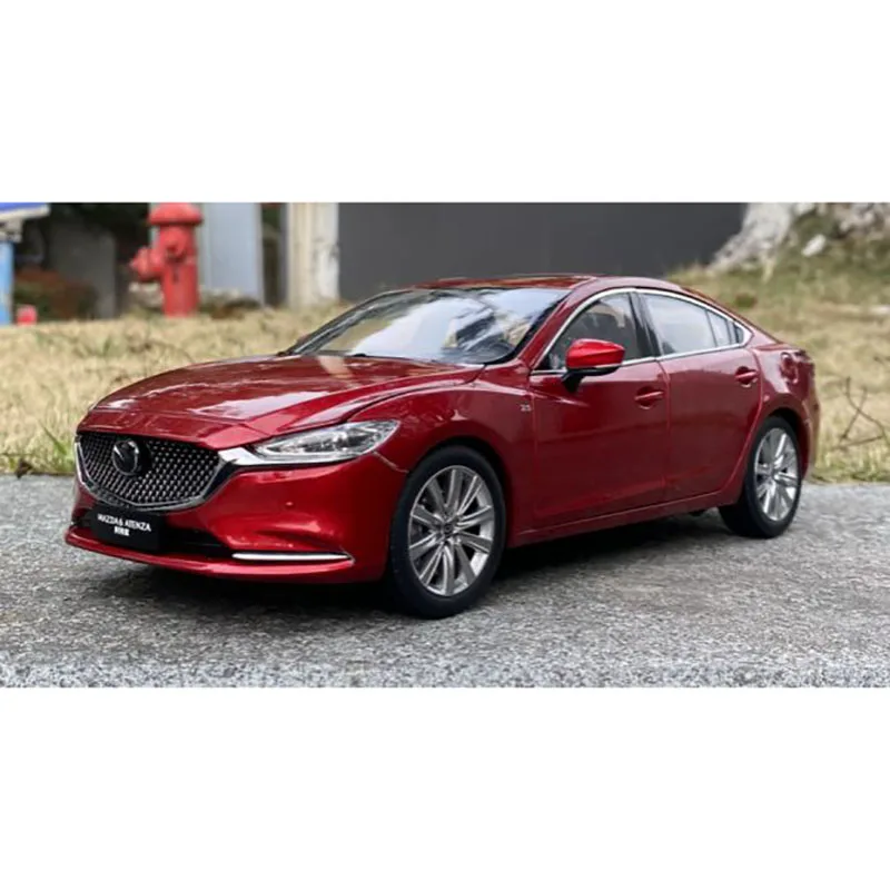 Modelo de carro de liga de Atz Mazda 6, 1:18, 27*13*9cm, novo