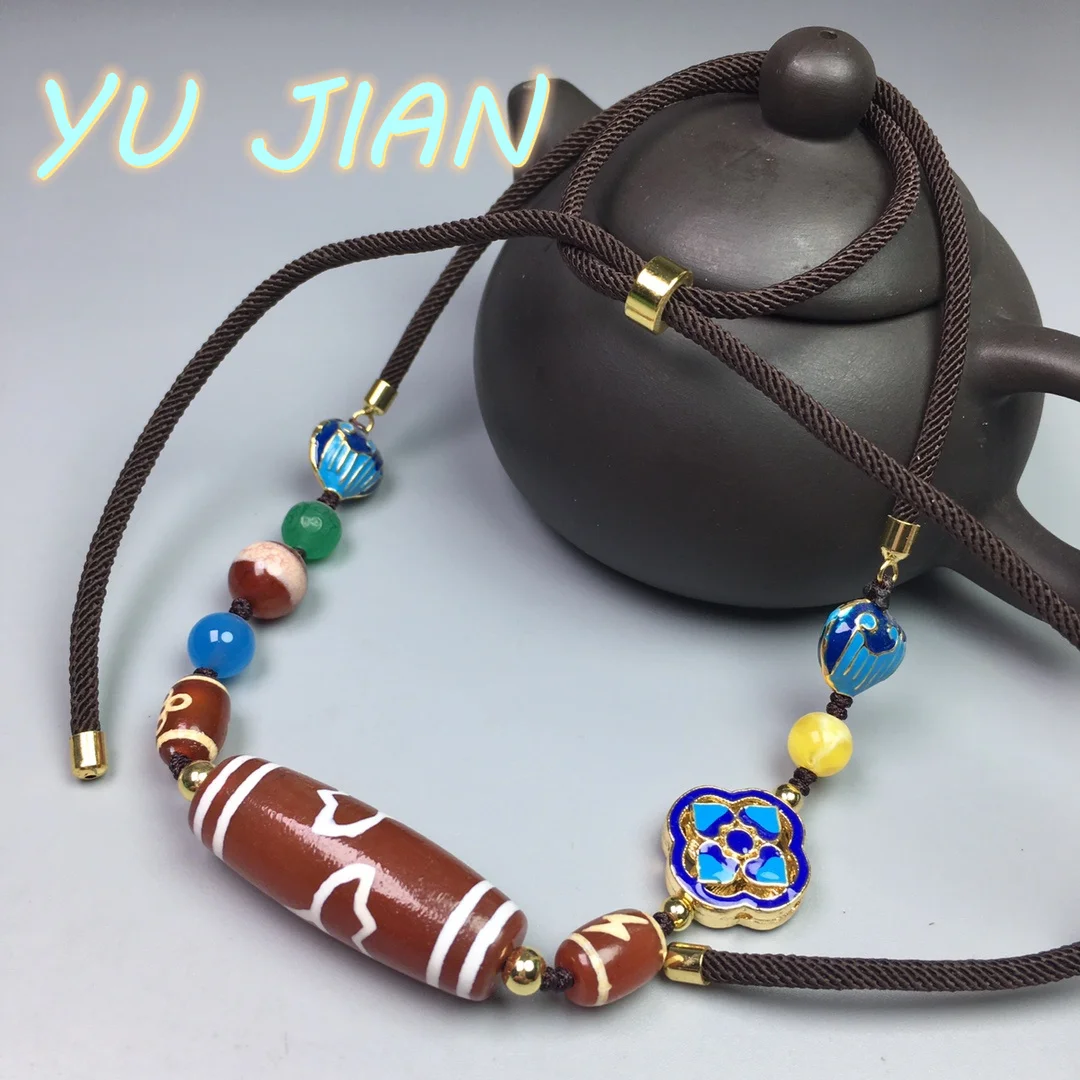 New Best High-oil Pulp Water Lotus Horseshoe Pattern Weathered Old Dzi Clavicle Chain Jade Amulet Lucky Necklace Pendan Jewelry