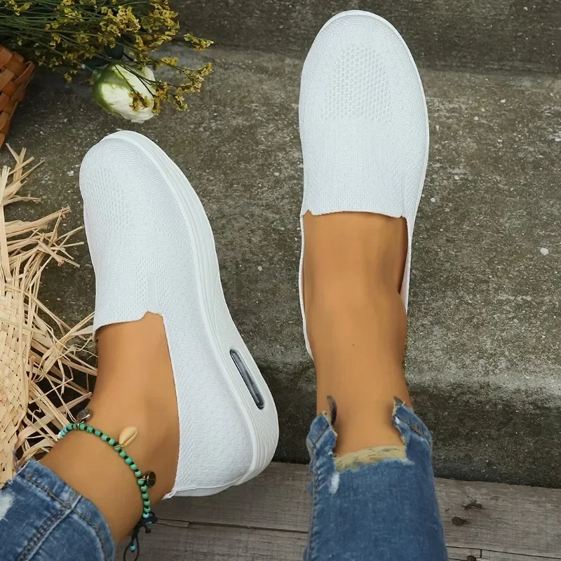 2024 Summer Women\'s Fashionable Vulcanized Shoes Thick Sole Solid Color Breathable Women\'s Shoes Casual Comfortable Sports Shoes