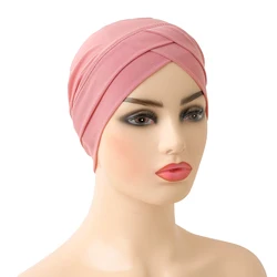 H117 Fronte criss Cross Turbante musulmano Colore puro Stretch Interno Hijab per berretti Pronto da indossare Sciarpa per la testa delle donne sotto il cofano